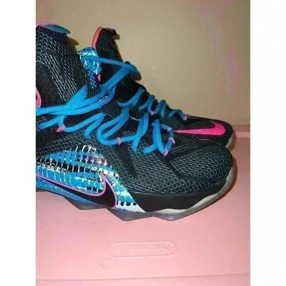 NIKE LEBRRON 12 XII 23 CHROMOSOMES SIZE 11 - Picture 8 of 11